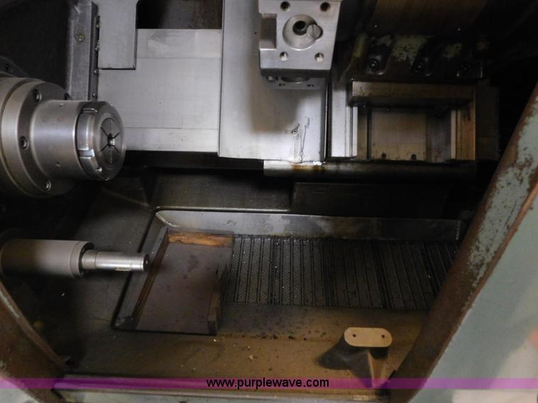 image for item AW9314 1981 Mori Seiki SL-2 lathe