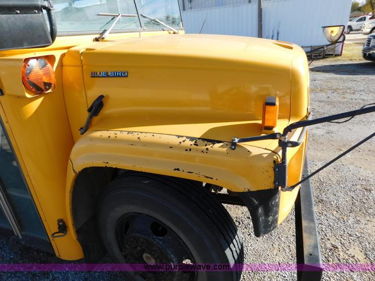 image for item AW9373 1999 Chevrolet Blue Bird CV200C bus