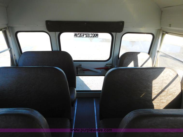 image for item AW9373 1999 Chevrolet Blue Bird CV200C bus