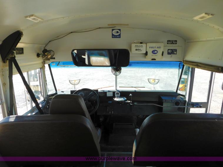 image for item AW9373 1999 Chevrolet Blue Bird CV200C bus