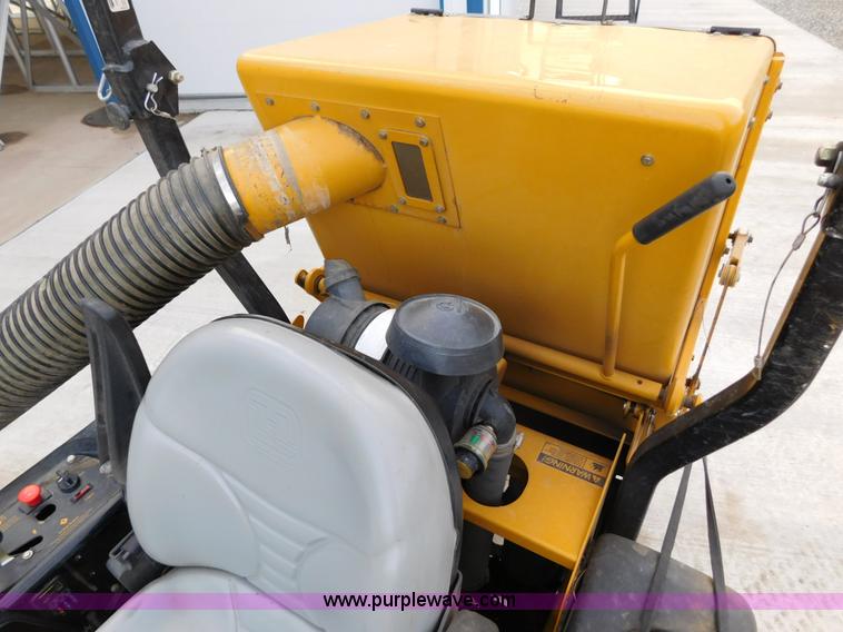 image for item AW9374 Hustler Super Z ZR-7 ZTR lawn mower