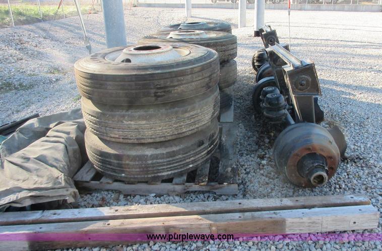 image for item BB9021 Assorted automotive parts