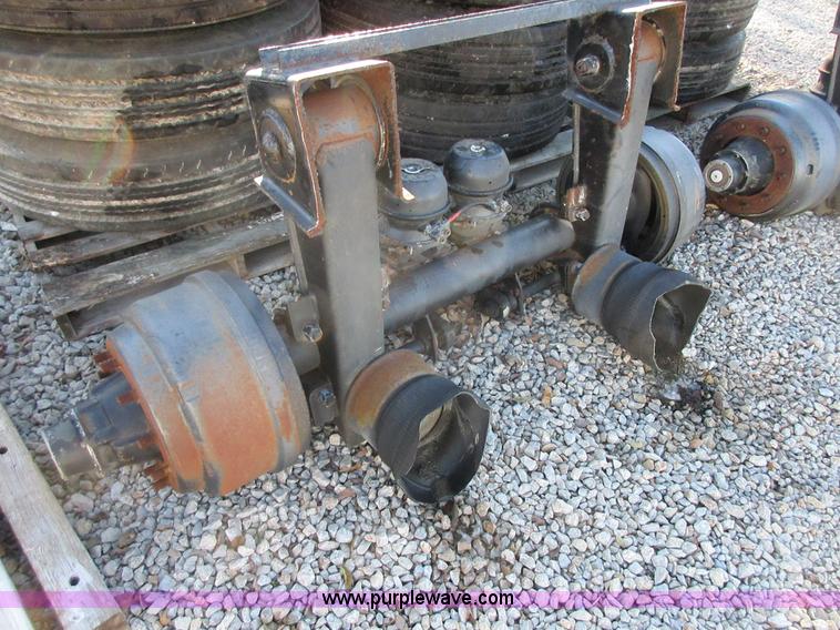 image for item BB9021 Assorted automotive parts