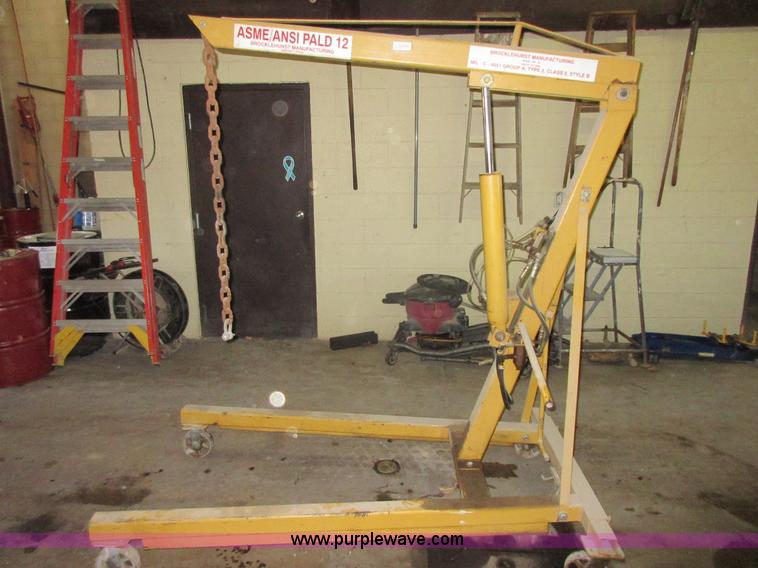 image for item BB9023 Brockle Hurst HB-50 hoist
