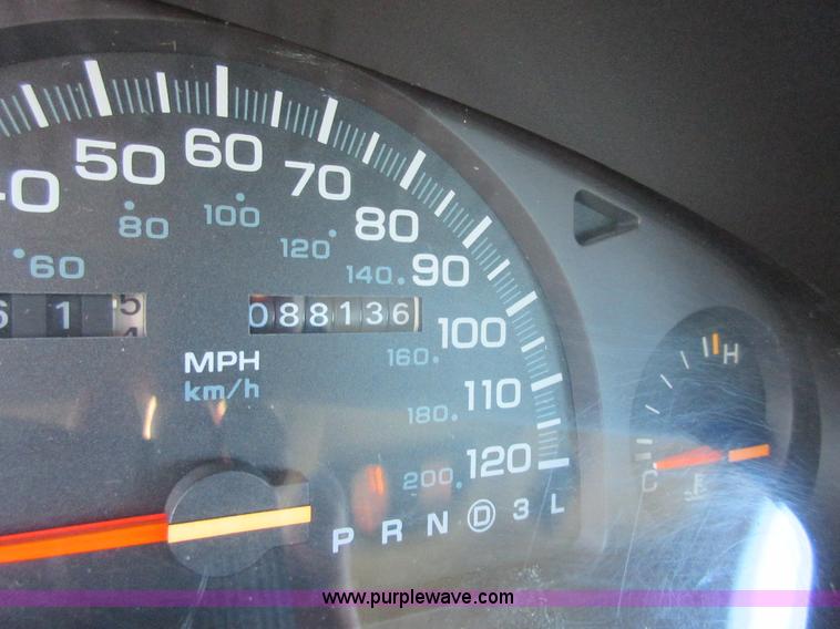 image for item BB9025 1995 Chrysler Concorde