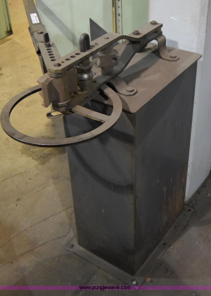 image for item BK9822 Tubing bender