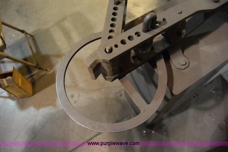 image for item BK9822 Tubing bender