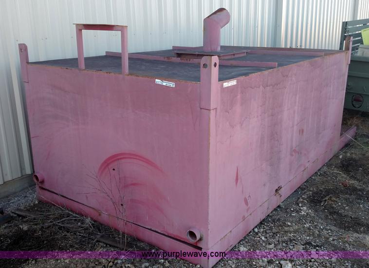 image for item BR9381 Steel tank