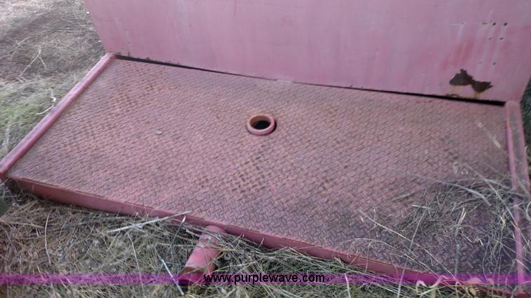 image for item BR9381 Steel tank