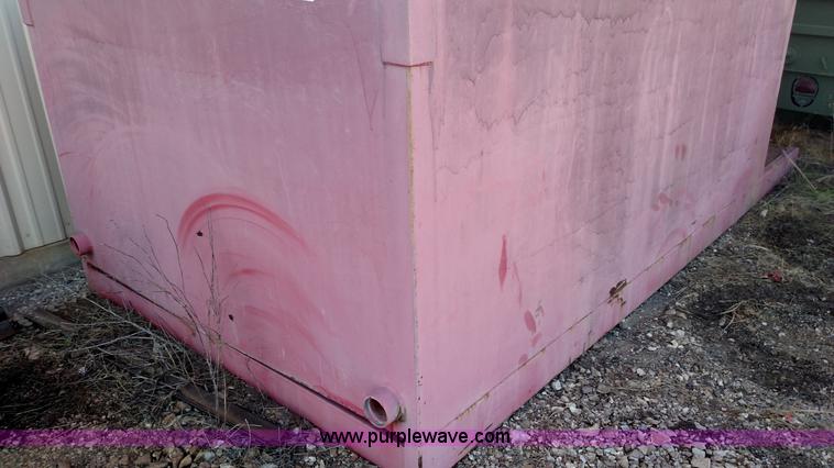 image for item BR9381 Steel tank