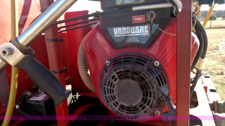 image for item BR9384 1984 Ford F250 fire truck