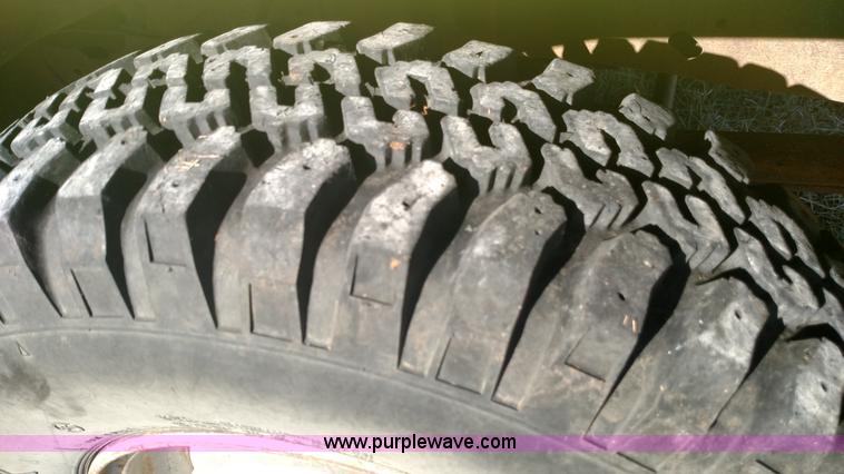 image for item BR9384 1984 Ford F250 fire truck