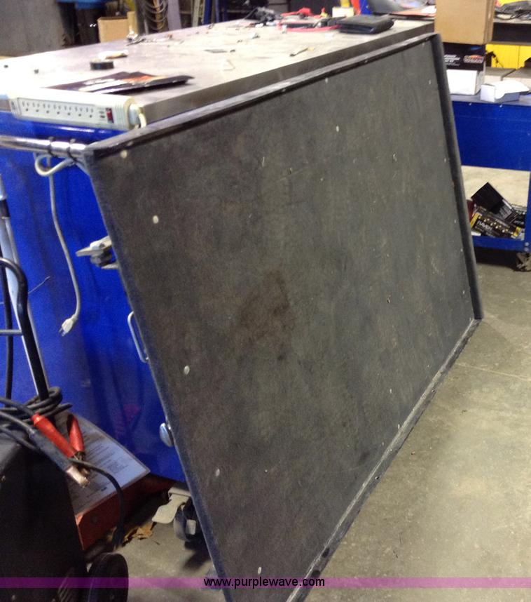 image for item E1239 Pickup bed roll-out tray