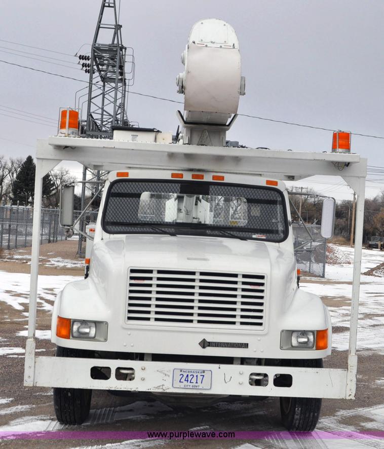 image for item G7044 1993 International 4600 service truck