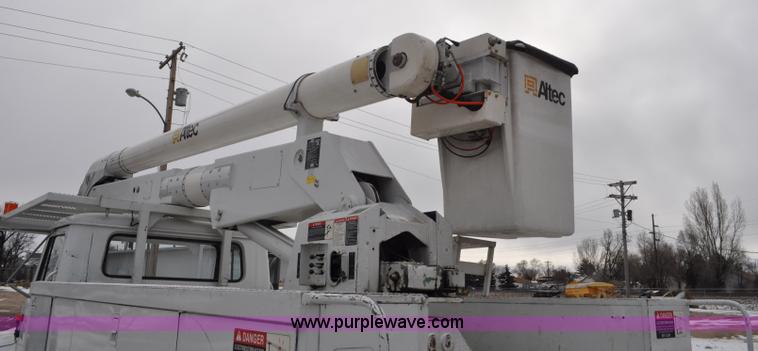 image for item G7044 1993 International 4600 service truck