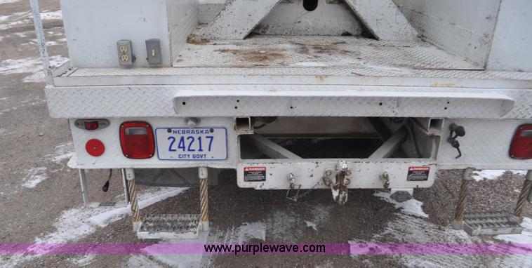 image for item G7044 1993 International 4600 service truck