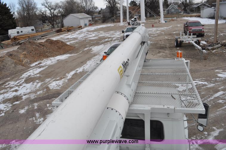 image for item G7044 1993 International 4600 service truck