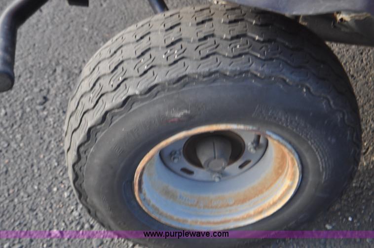 image for item G7080 2000 Kawasaki Mule 550 utility vehicle