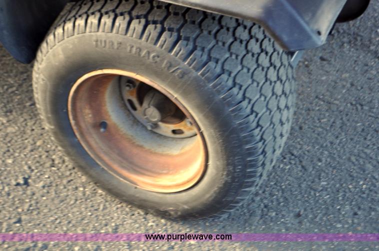 image for item G7080 2000 Kawasaki Mule 550 utility vehicle