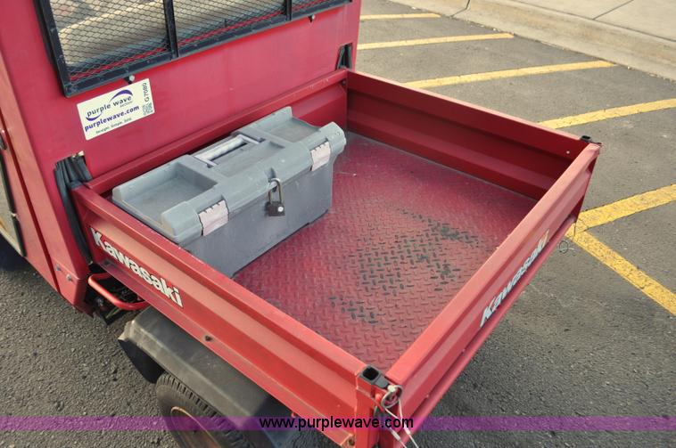 image for item G7080 2000 Kawasaki Mule 550 utility vehicle