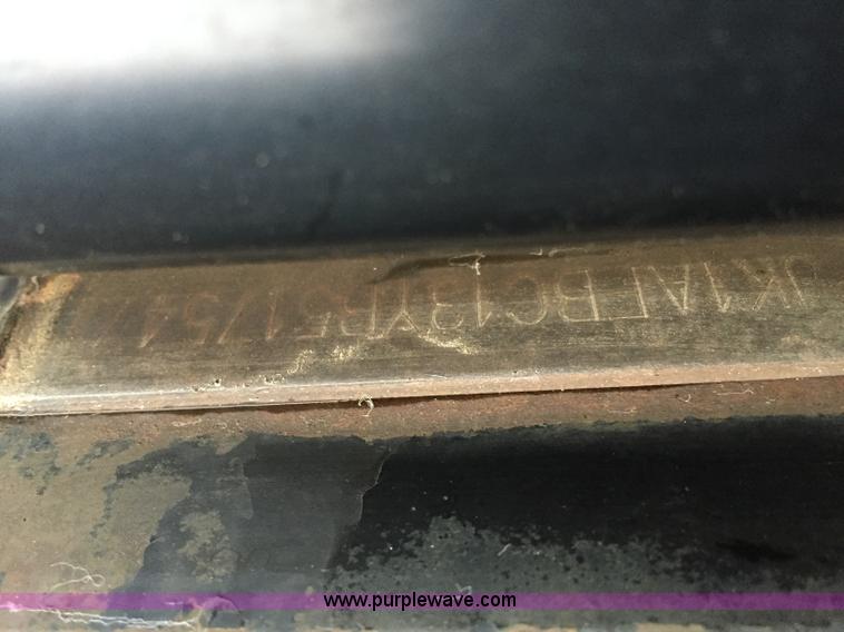 image for item G7080 2000 Kawasaki Mule 550 utility vehicle