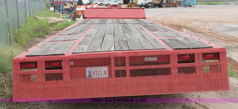 image for item H5829 1985 Trail-Eze LP30H46 tilt deck equipment trailer