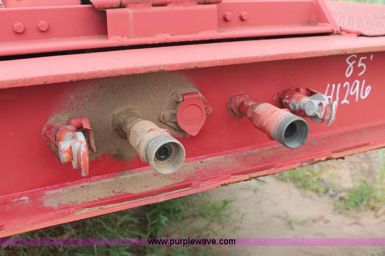 image for item H5829 1985 Trail-Eze LP30H46 tilt deck equipment trailer