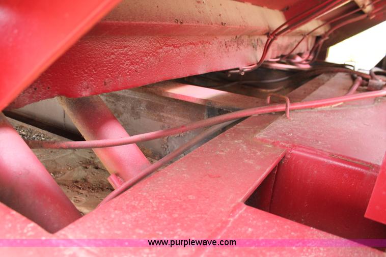 image for item H5829 1985 Trail-Eze LP30H46 tilt deck equipment trailer