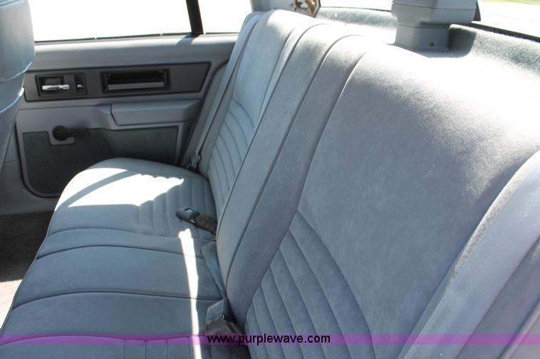 image for item H5833 1991 Oldsmobile Cutlass Calais