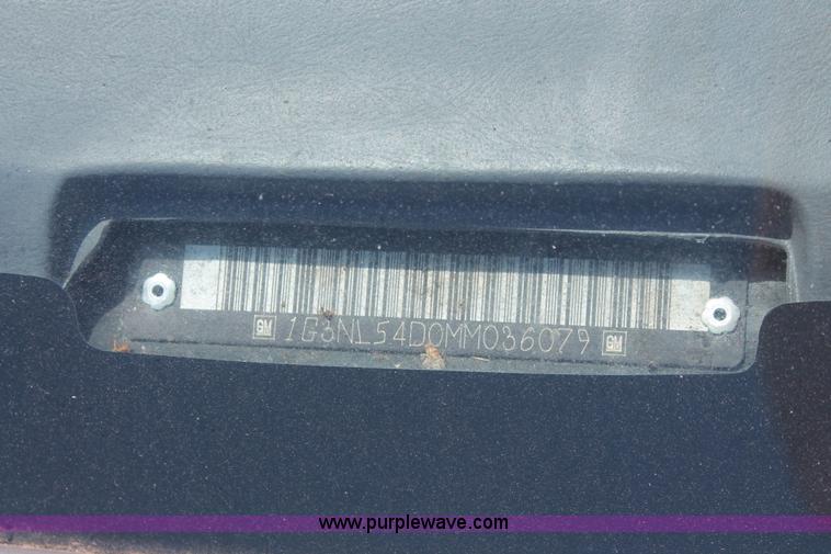 image for item H5833 1991 Oldsmobile Cutlass Calais