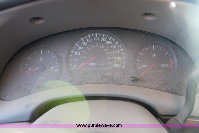 image for item H8001 2000 Chevrolet Impala