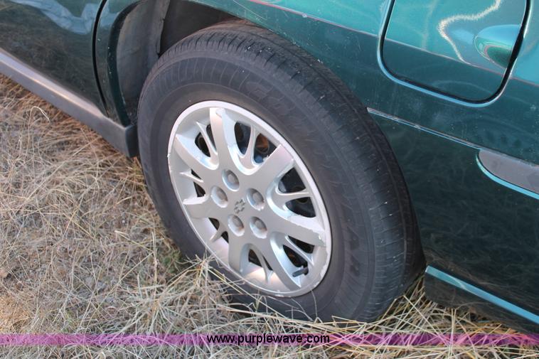 image for item H8001 2000 Chevrolet Impala