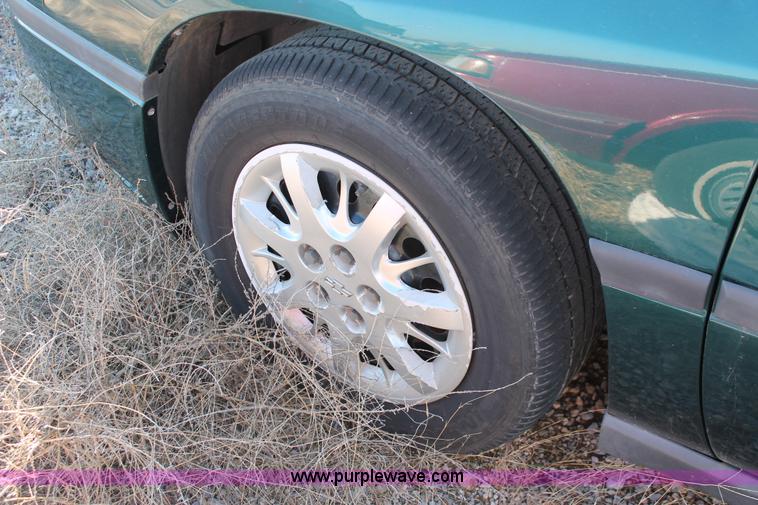 image for item H8001 2000 Chevrolet Impala