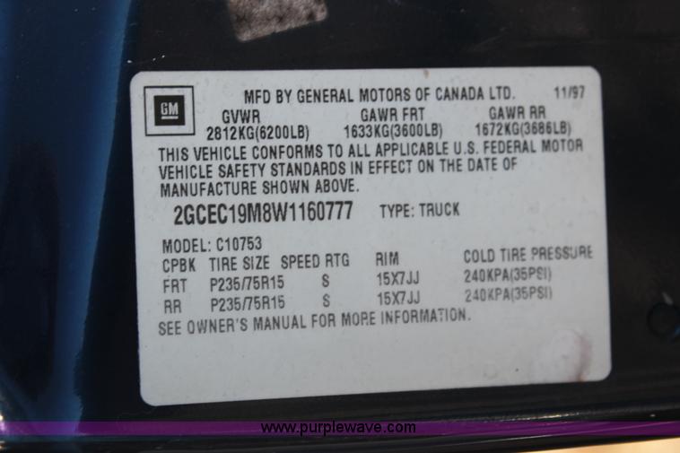 image for item H8002 1998 Chevrolet Silverado 1500 Ext. Cab pickup truck