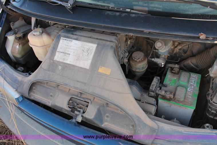 image for item H8003 1991 Toyota Previa DLX van