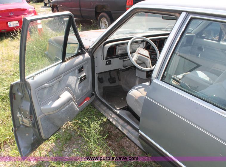 image for item H8139 1984 Mercury Marquis