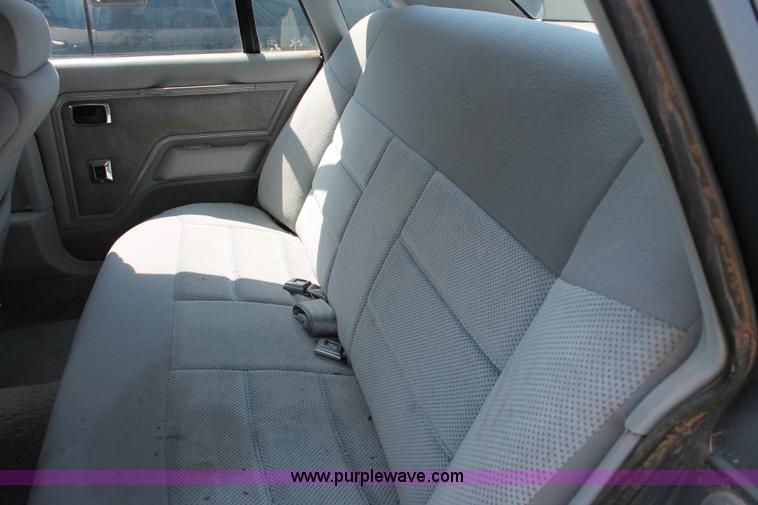 image for item H8139 1984 Mercury Marquis