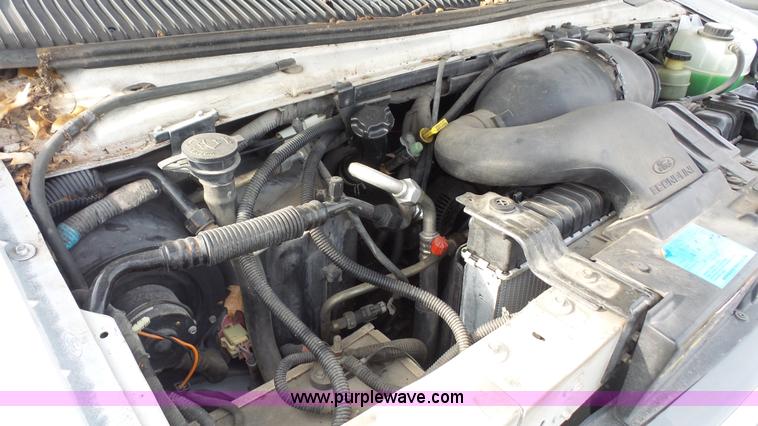 image for item J4557 1998 Ford Econoline E350 bus