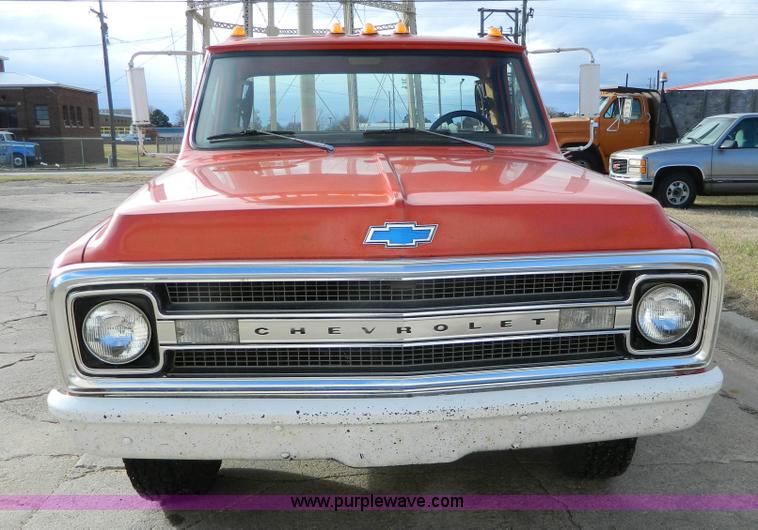 image for item J5160 1969 Chevrolet C30 flatbed pickup truck
