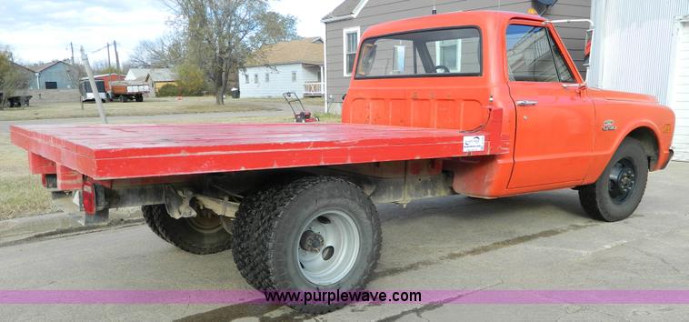 image for item J5160 1969 Chevrolet C30 flatbed pickup truck