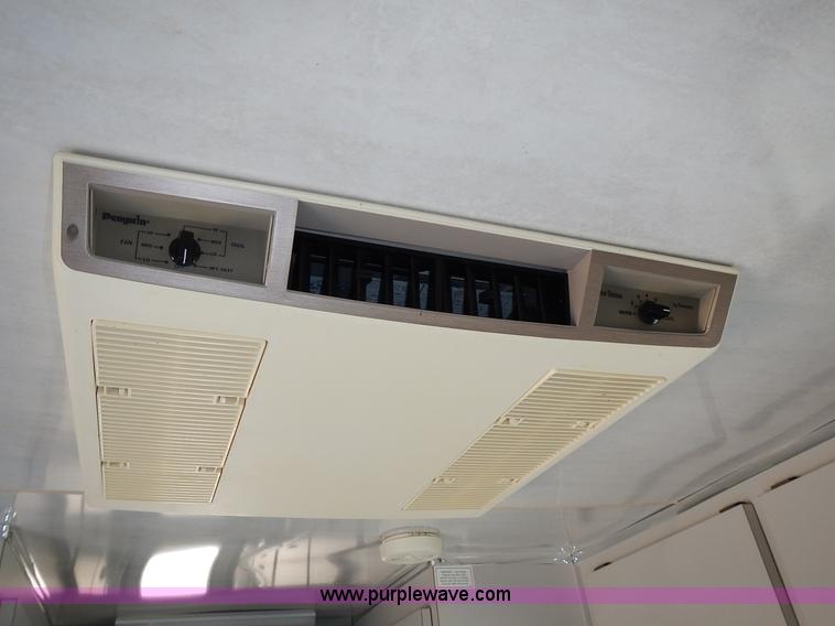 image for item J6304 1996 Ford Econoline E350 animal clinic bus