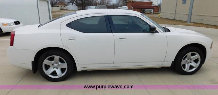 image for item J7436 2006 Dodge Charger