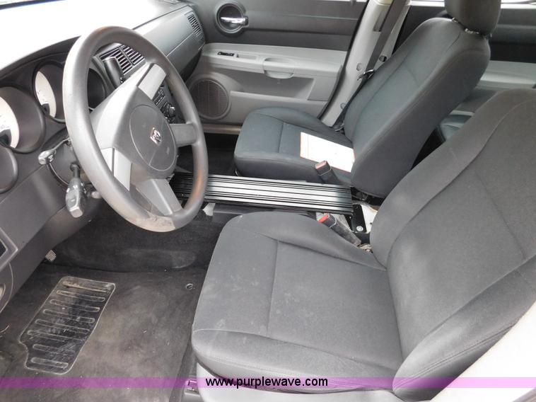 image for item J7436 2006 Dodge Charger