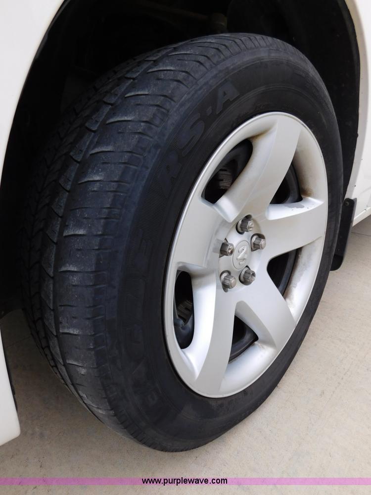 image for item J7436 2006 Dodge Charger