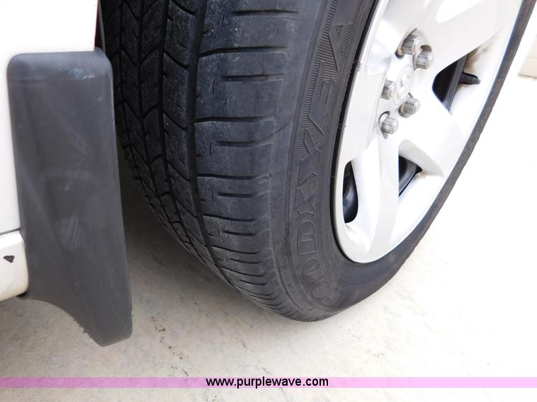 image for item J7436 2006 Dodge Charger