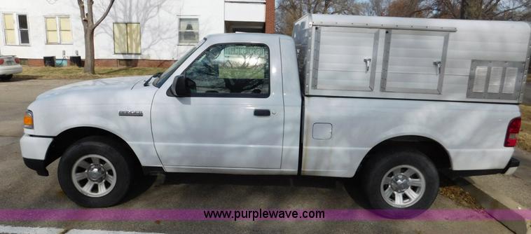 image for item J7473 2008 Ford Ranger pickup truck