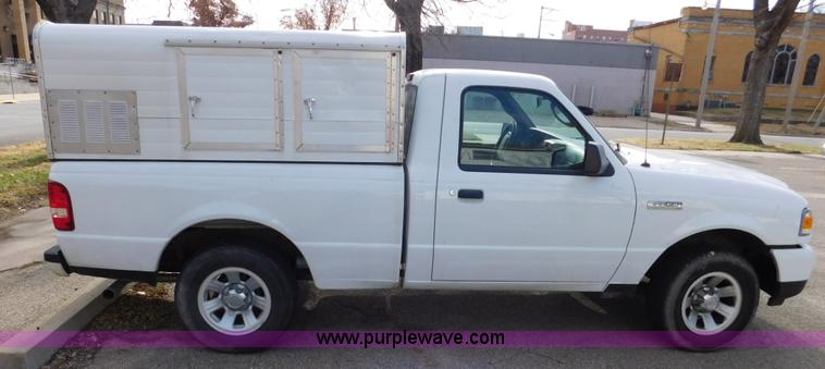 image for item J7473 2008 Ford Ranger pickup truck