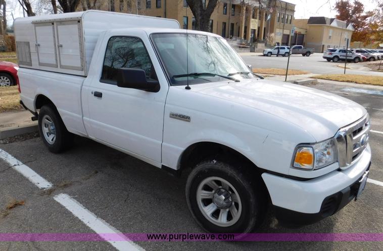 image for item J7473 2008 Ford Ranger pickup truck