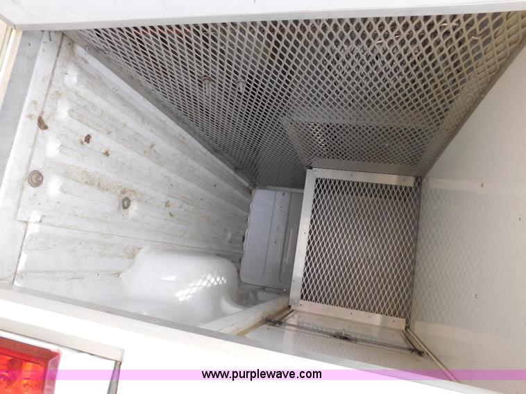 image for item J7473 2008 Ford Ranger pickup truck