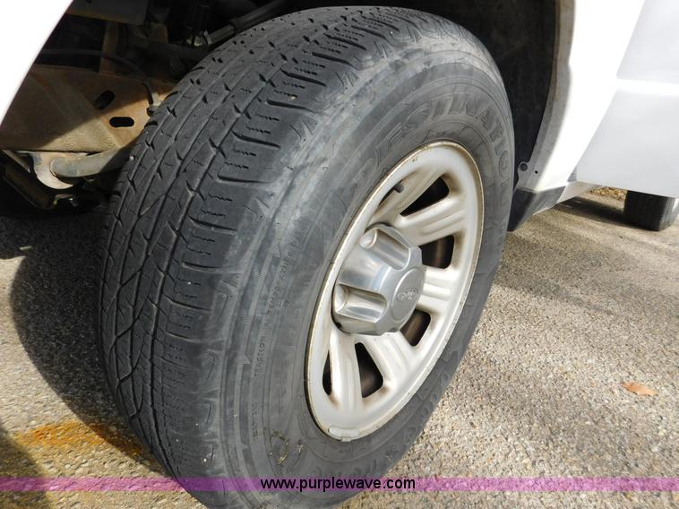 image for item J7473 2008 Ford Ranger pickup truck
